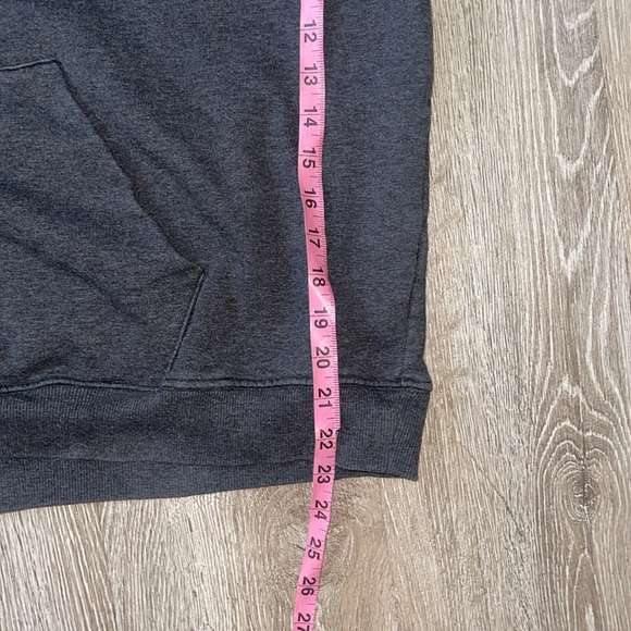 Gymshark gray cropped hoodie size xxl pull over sweatshirt - Picture 6 of 7